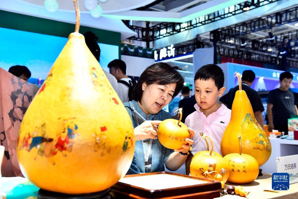 九乐棋牌平台